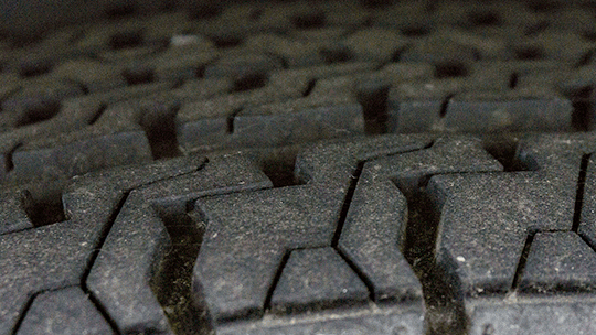 tire-tread-wiggle-3d